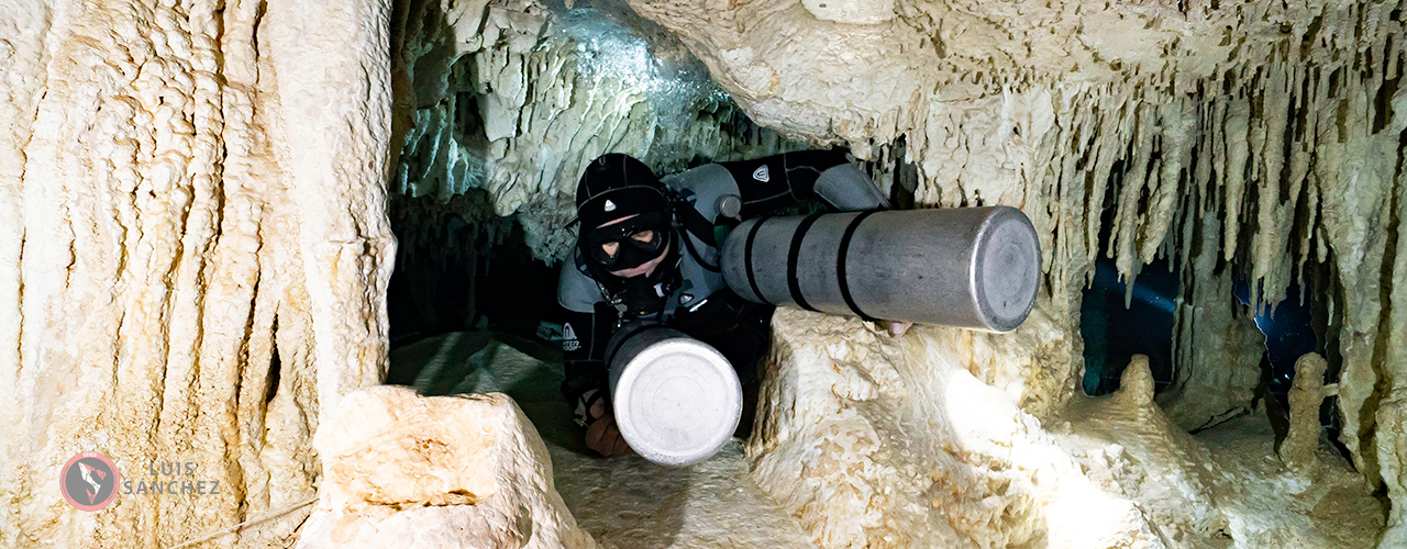 Adv. Cave or Mine - Sidemount Diver